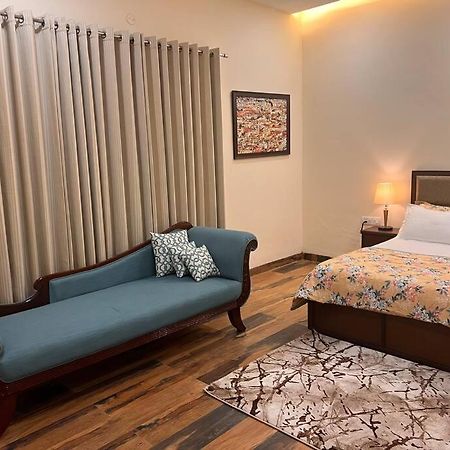5Bhk Home Away From Home At Ranjit Avenue Амритсар Екстериор снимка