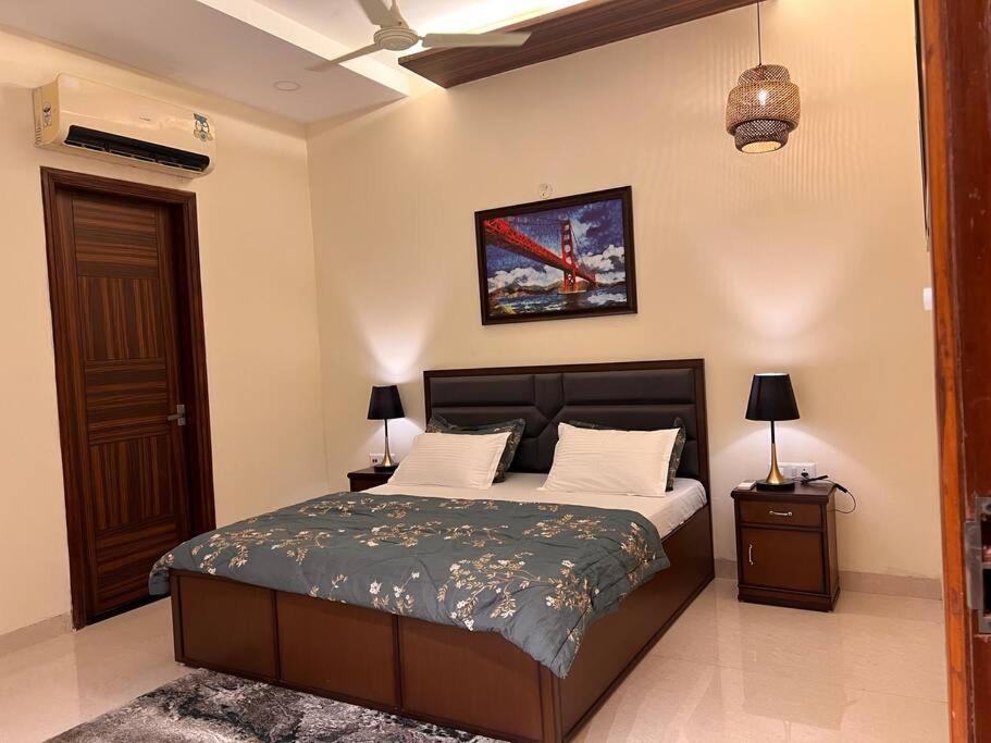 5Bhk Home Away From Home At Ranjit Avenue Амритсар Екстериор снимка