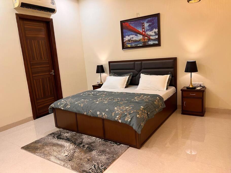 5Bhk Home Away From Home At Ranjit Avenue Амритсар Екстериор снимка